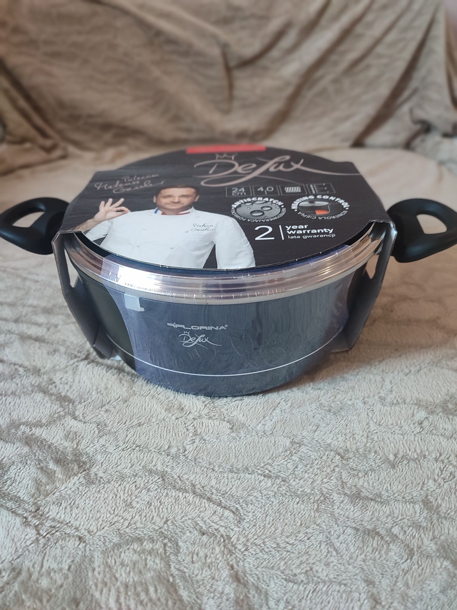 Garnek aluminiowy 4L 24cm