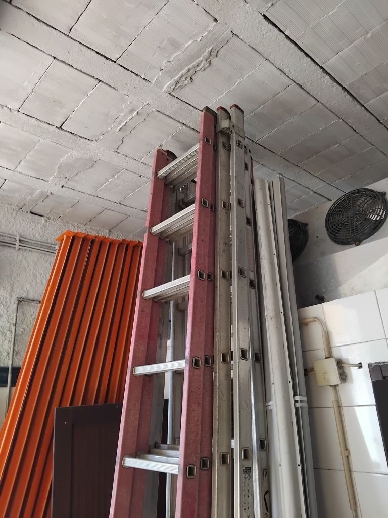 Escada Aluminio 2 niveis