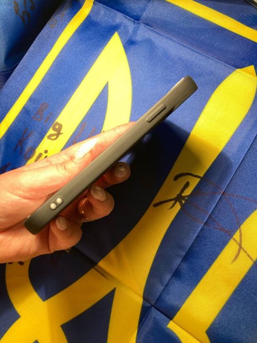 Чохли на IPHONE нові