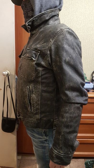 Стильная кожаная куртка ""