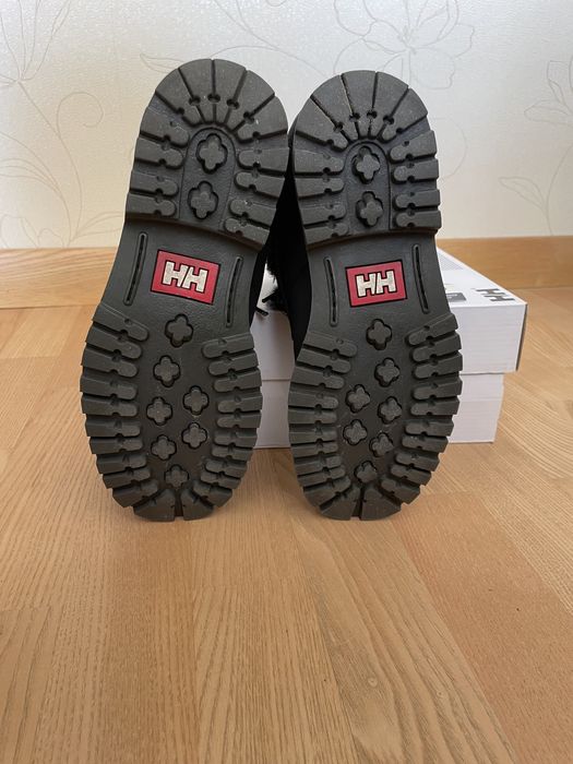 Helly Hansen напівчоботи черевики р. 39,5, з натур.шкіри, waterproof