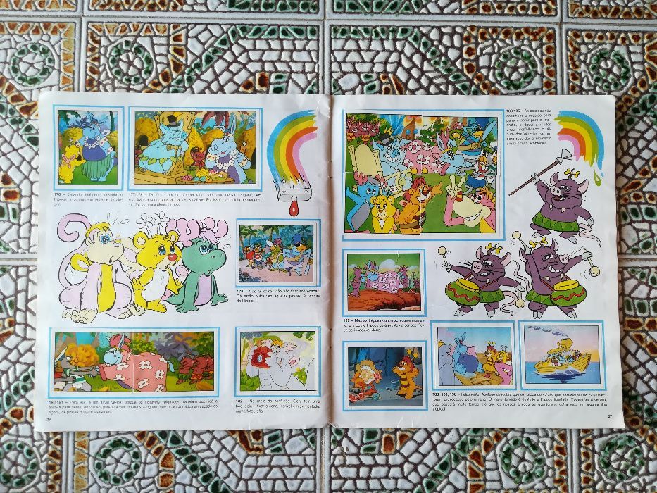 Caderneta de cromos "Wuzzles" - completa