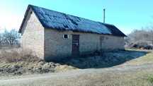 Продам цегляний сарай.