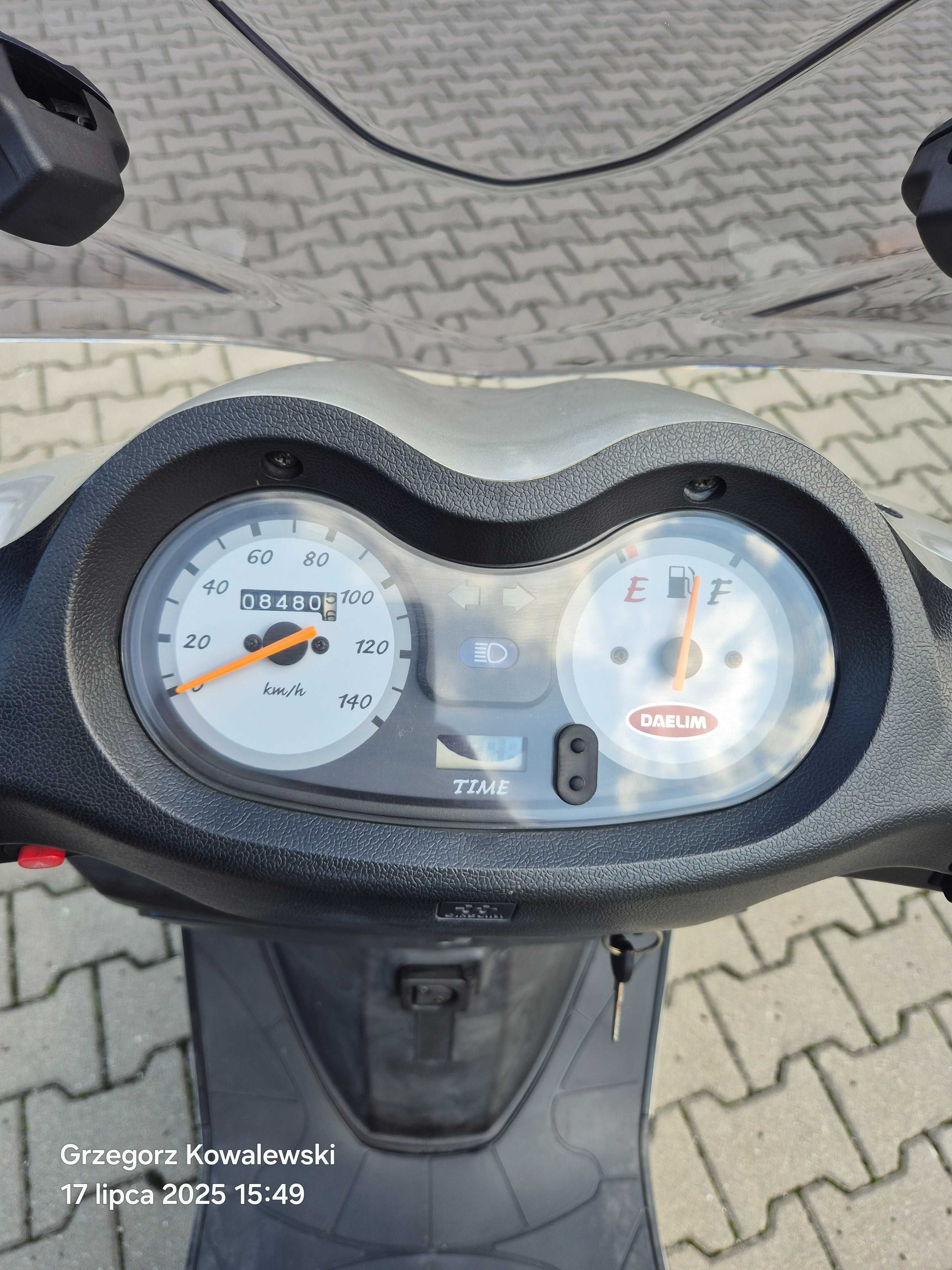 Skuter Daelim SG 125
