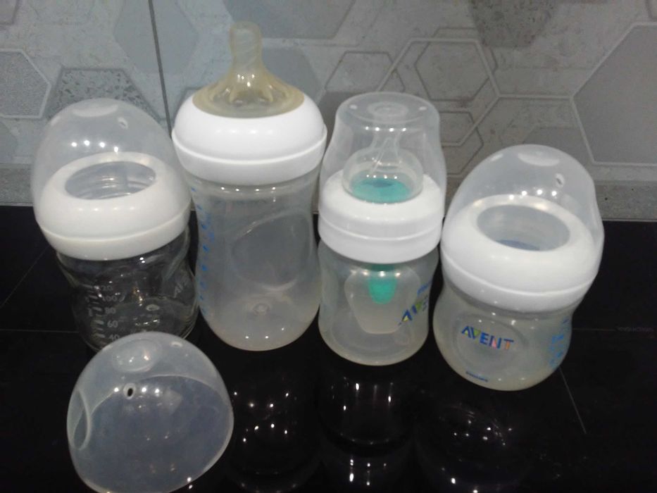 Молокоотсос механический Philips AVENT+бутылочки+антиколиковая