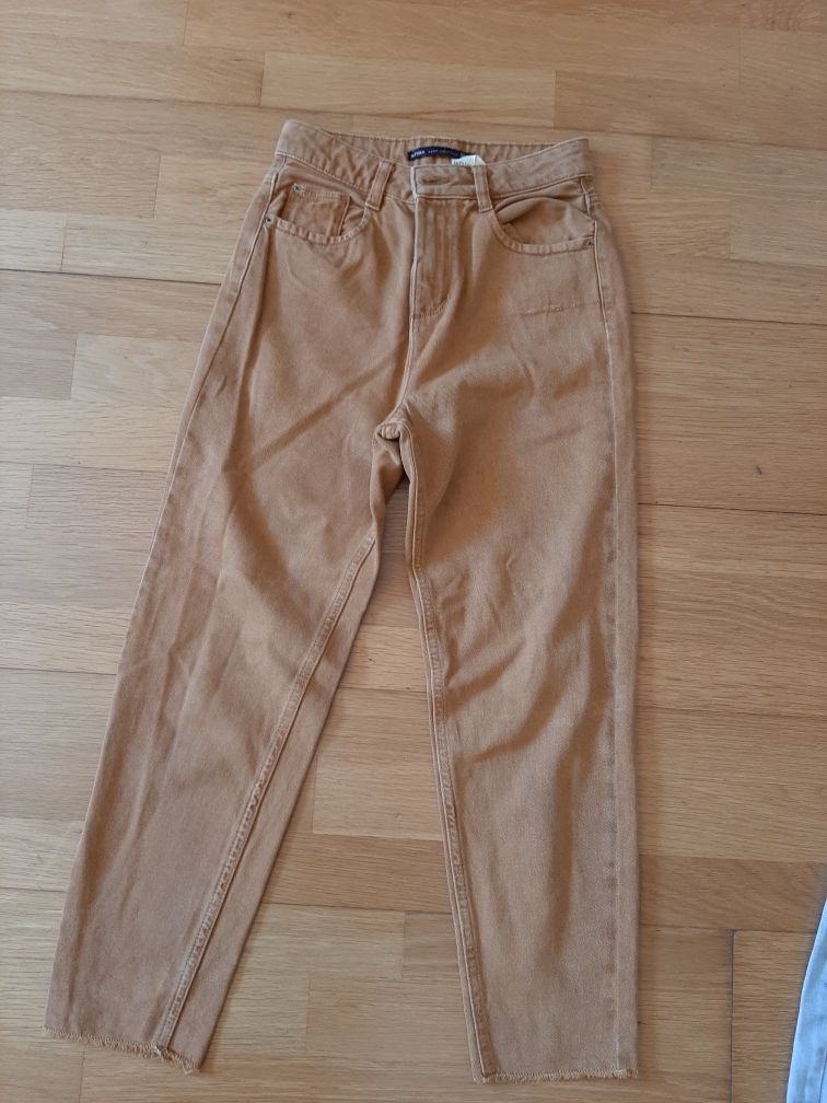 Calcas de ganga Stradivarius 38 Lefties 34