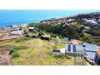 Terreno para construção com vista mar no Estreito da Calheta