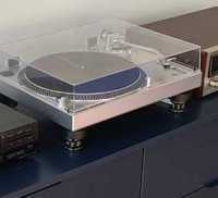 Gira-discos Audio-Techinica com pés