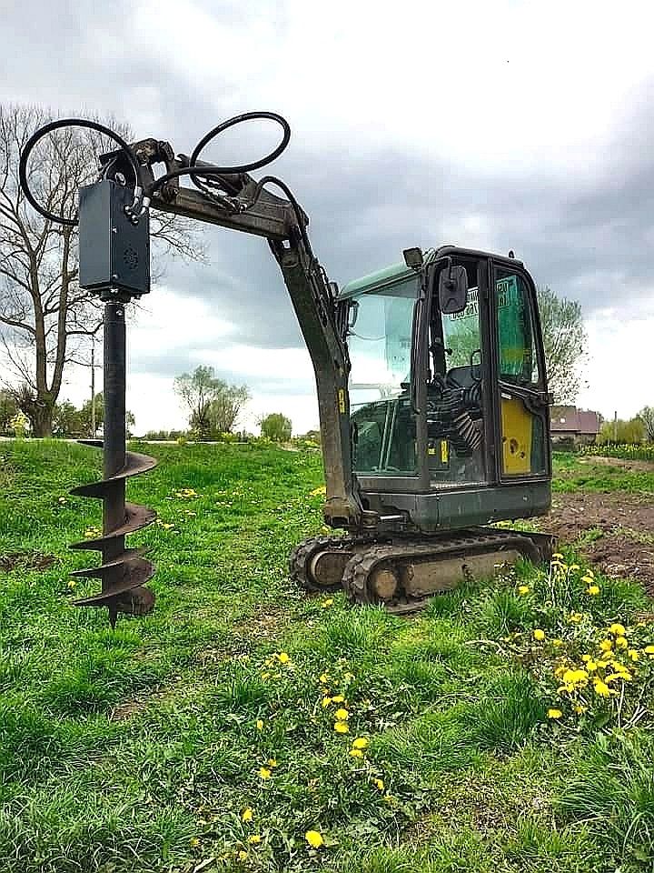 Uslugi Minikoparka, Minitraktorem John Deere