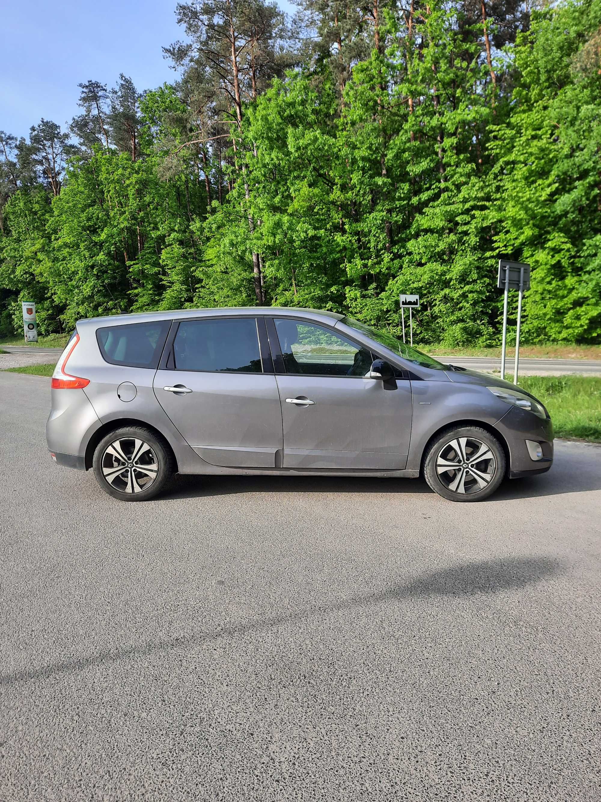 Renault Grand Scenic 1.6 dci BOSE EDITION 2011r.