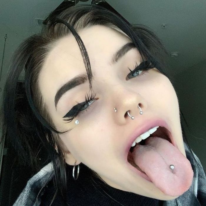 Пирсинг хтз прокол