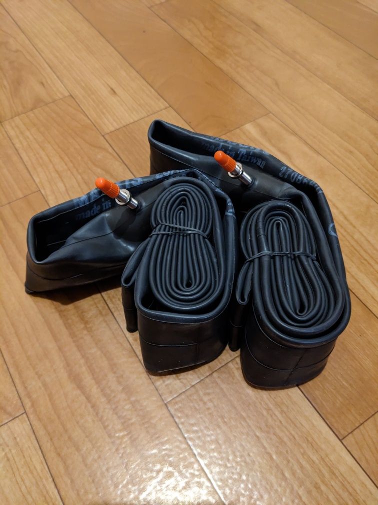 Продам камеры maxxis 26х2.2/2.5L Presta