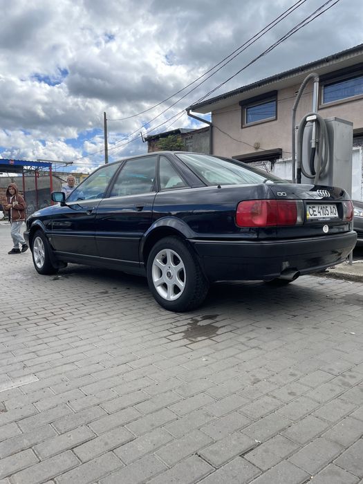 Продам Audi 80 b4 1993