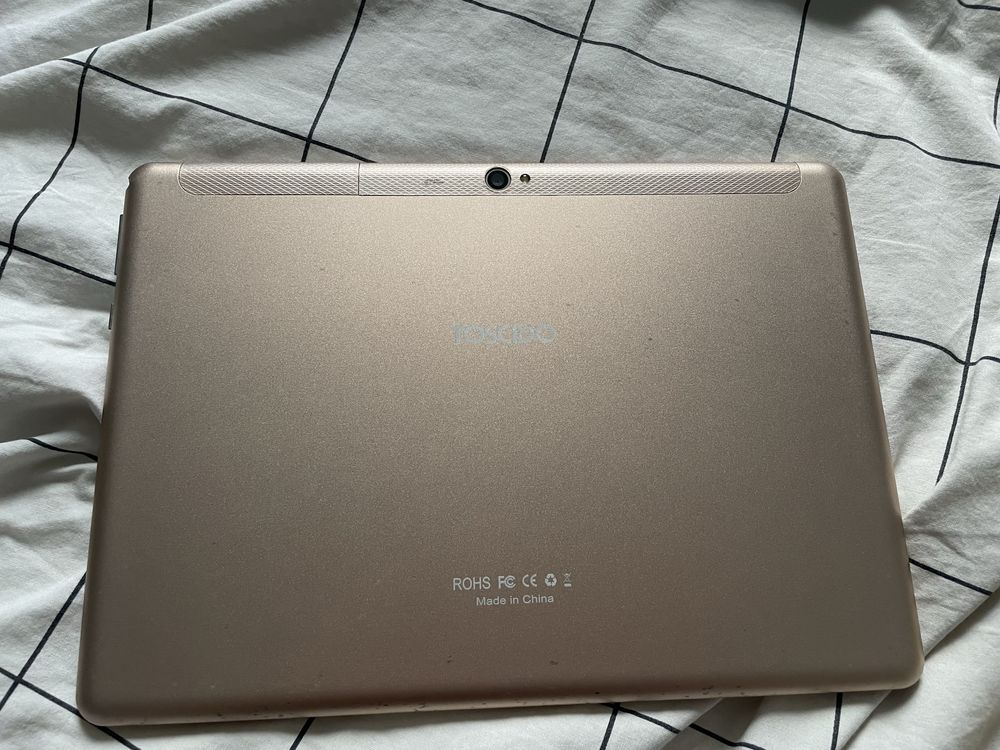 Tablet toscido 10.1” android 14.0