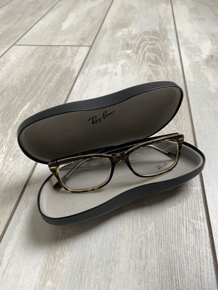 Оригінальна оправа для окулярів  RB- 5428  5082 від Ray Ban!