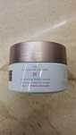 The RITUAL OF SAKURA renewing body scrub - peeling