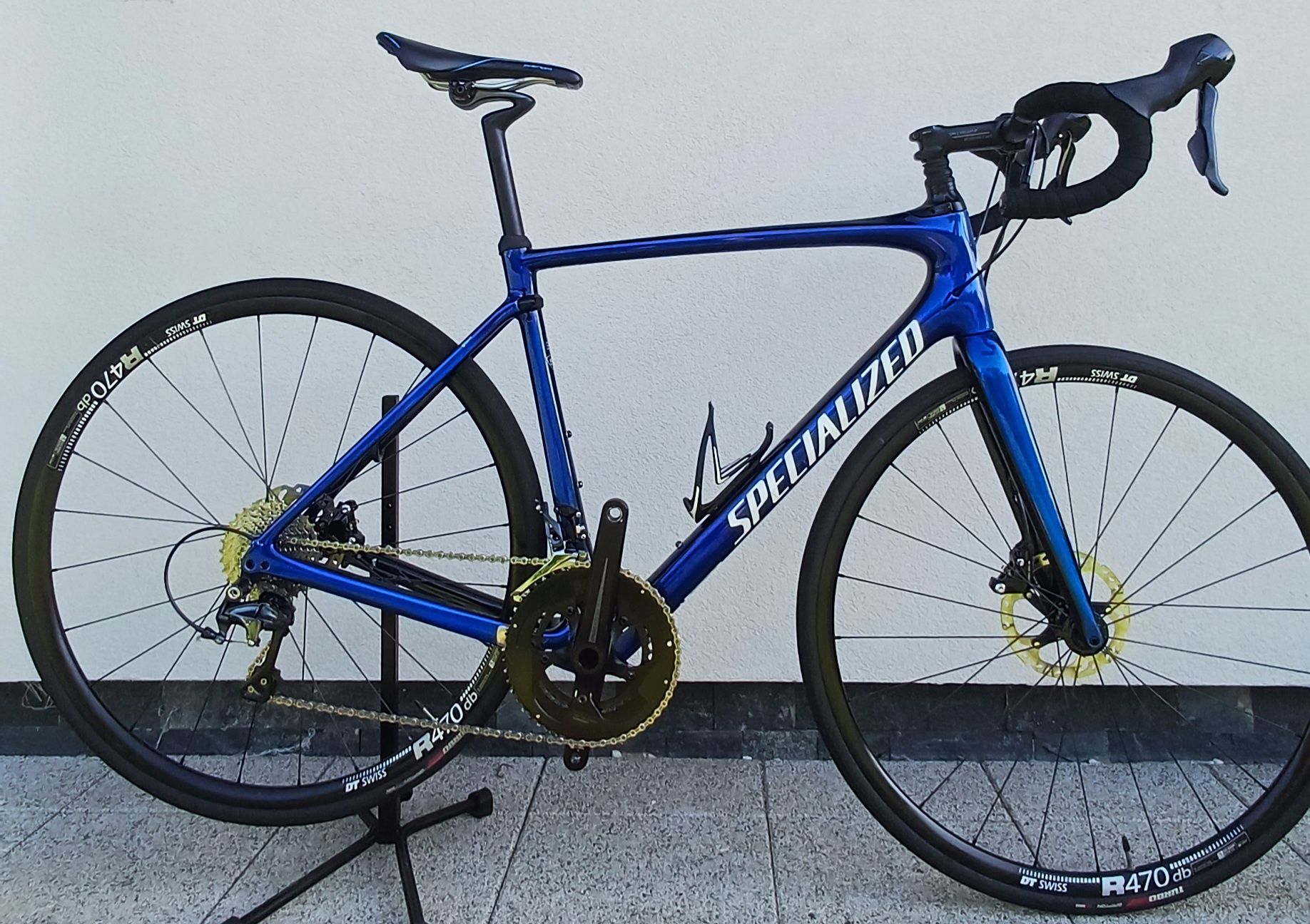 Rower szosowy Specialized karbon r. 56 ultegra
2/11 DT swis