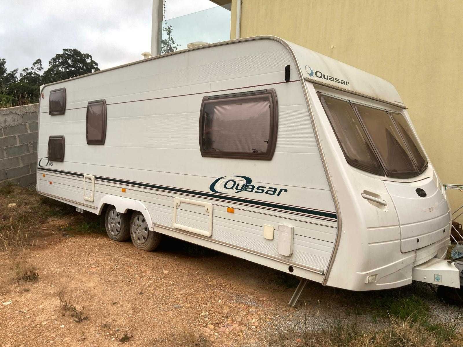 Caravana Lunar Quasar com avançado