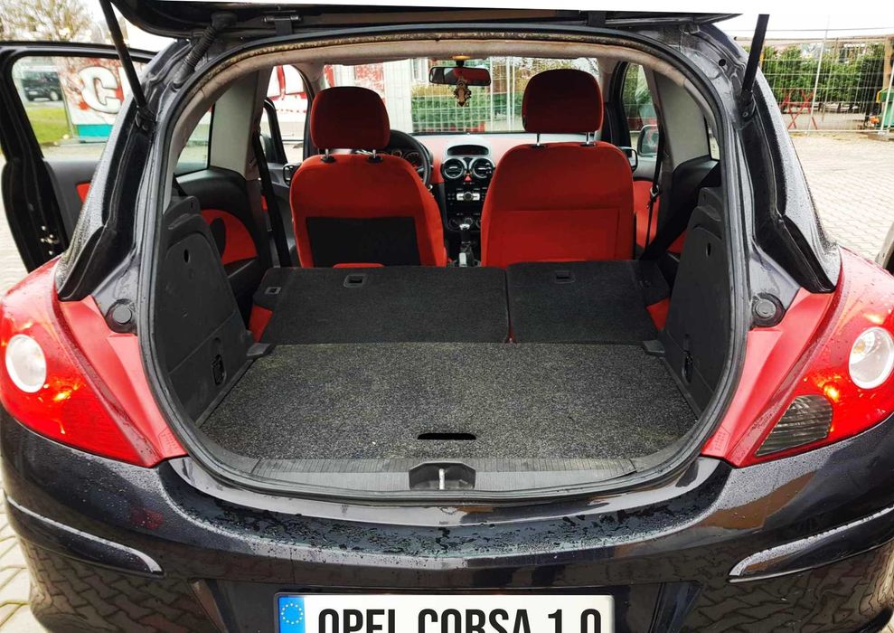 Opel Corsa D  1.0 benzyna  Kilma  5 os.