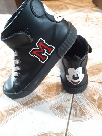 Деми ботинки Disney