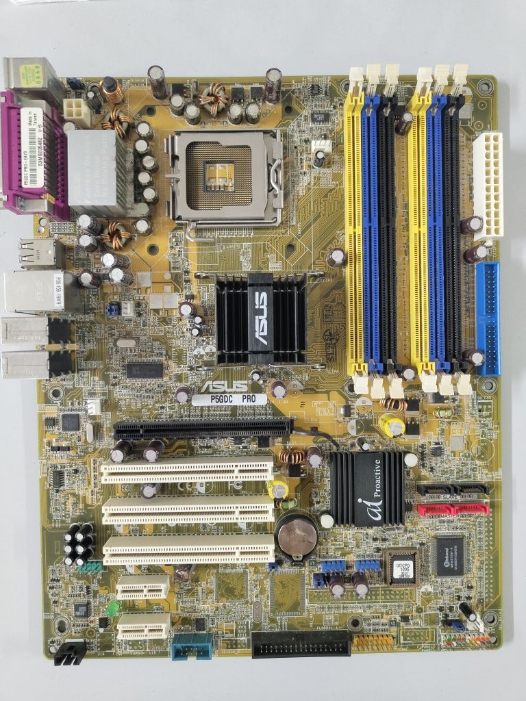Placa-mãe ASUS P5GDC-PRO (Socket LGA775, DDR2/DDR1)