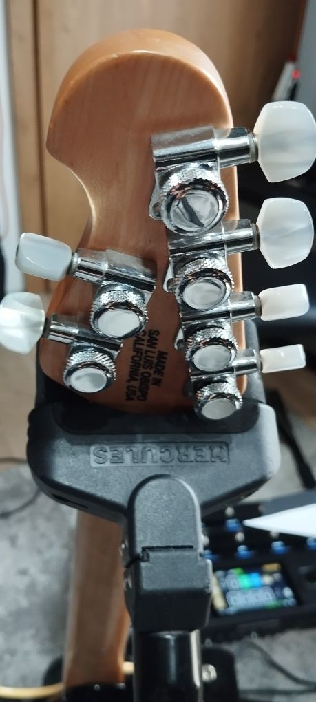 Gitara elektryczna Music Man Axis Super Sport