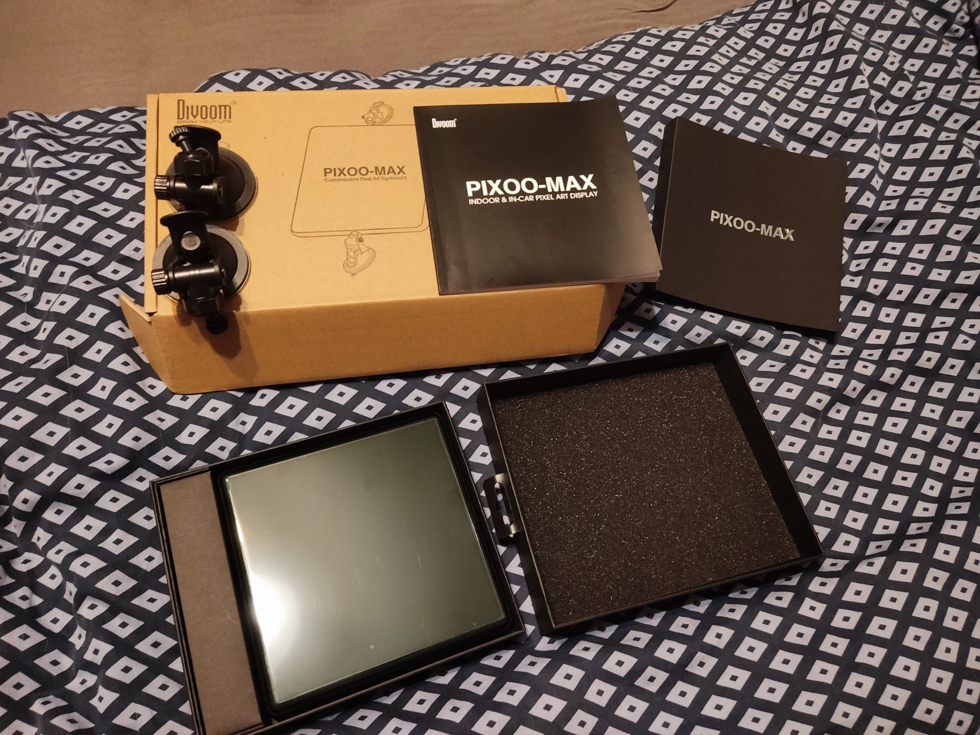 Ekran pikselowy divoom pixoo max