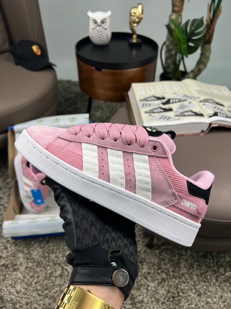Жіночі кросівки адідас кампус Adidas Originals Campus 00s Pink White