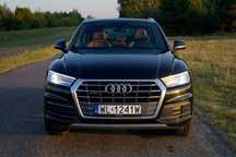 Audi Q5 Brązowe wnętrze, czarna podsufitka