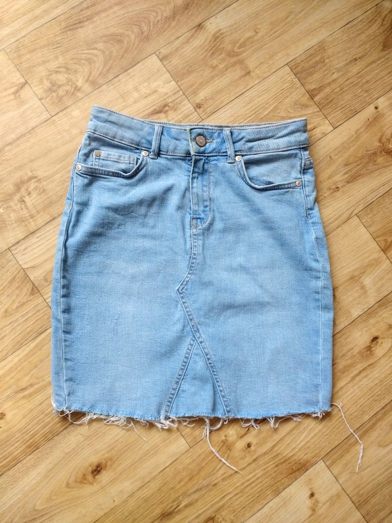 Стильная джинсовая юбка тренд 2022