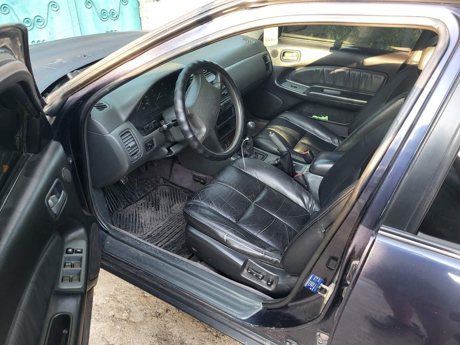 Nissan maxima a 32