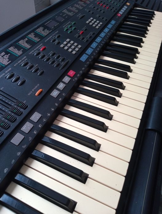 Yamaha PSR-4500 PCM/FM