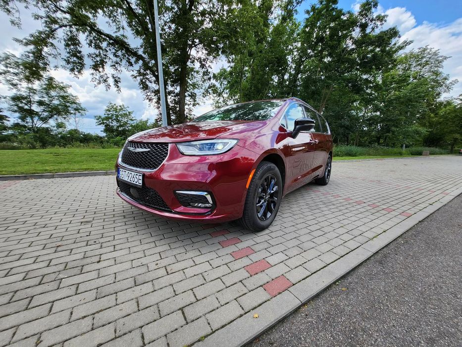 Chrysler Pacifica AWD, Hak, Niski przebieg GWARANCJA