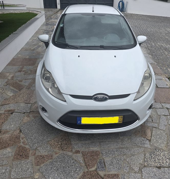 Ford Fiesta 5 lugares