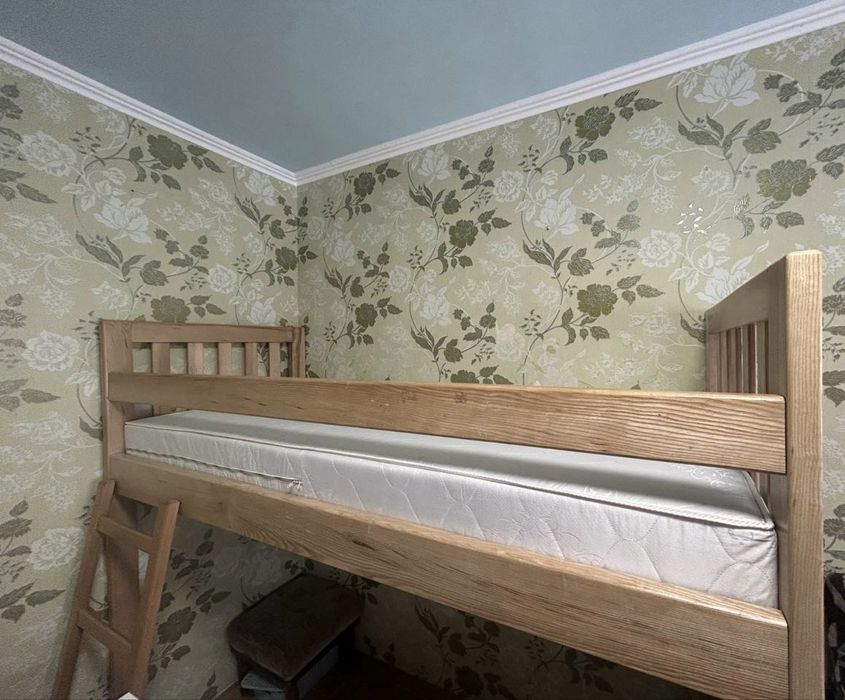 Ліжко дитяче двохповерхове