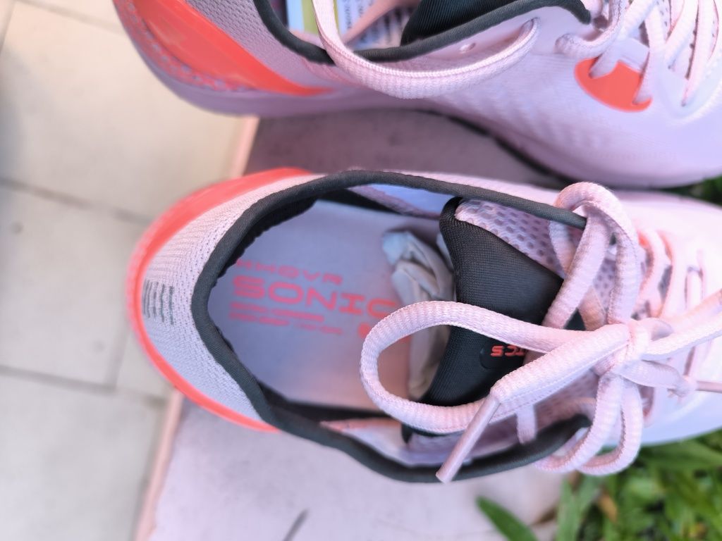 Sapatilhas under armour novas
Sapatilhas de Corrida Under Armour UA W