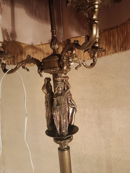 Candeeiro em latão