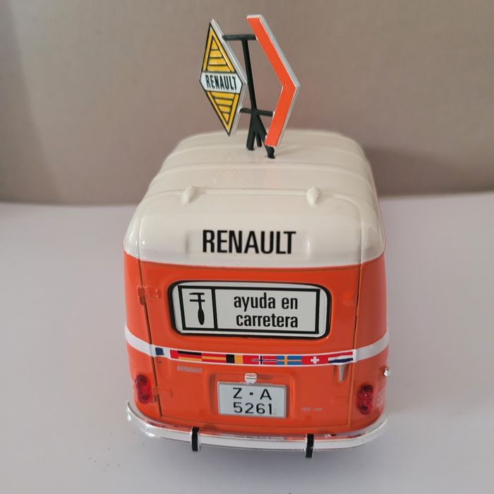 Renault 4 assistência
