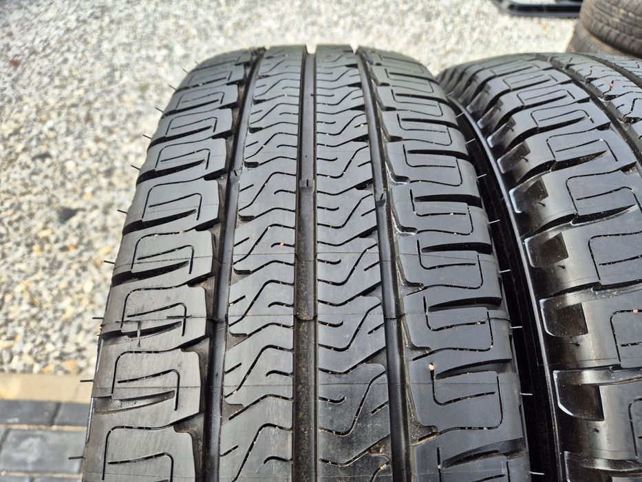 Michelin 225/75/16C Rok 2020 jak nowe 100%bieżnika Cena za 4szt letnie