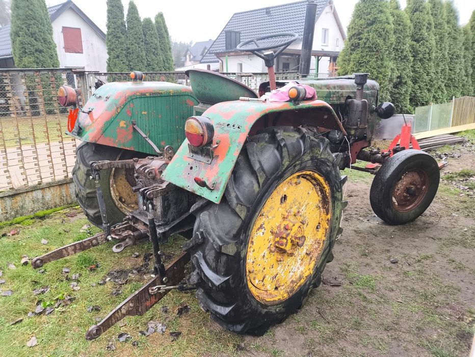 Ciągnik silnik C-330