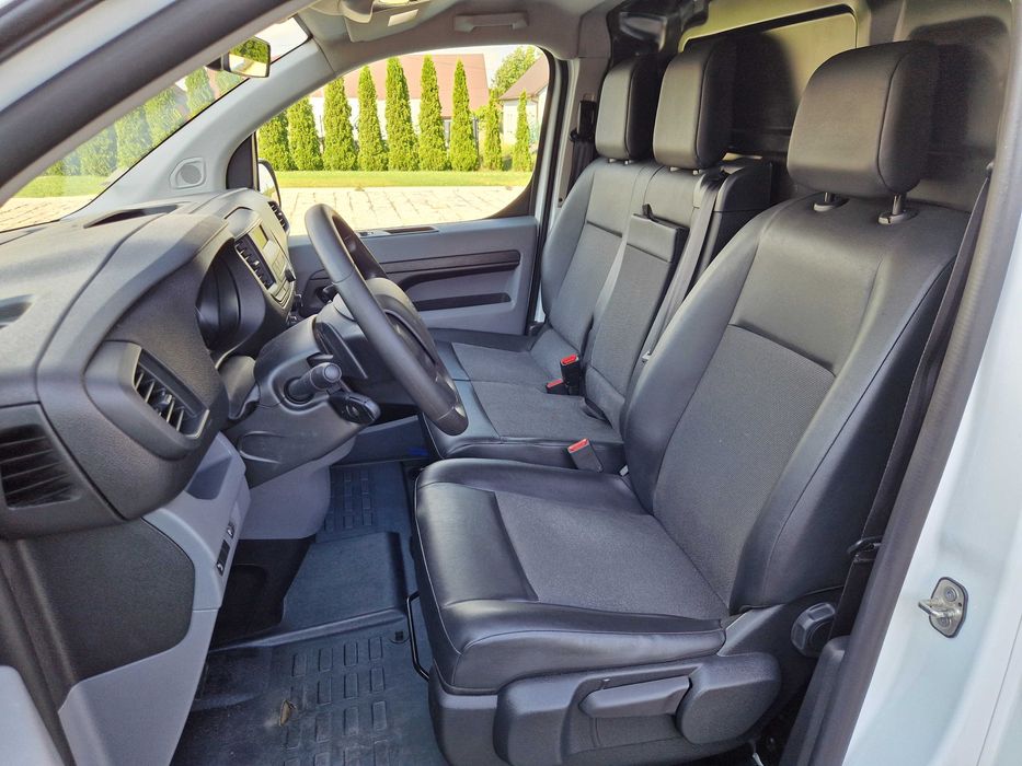 Peugeot Expert Furgon 3 Osobowy Automat jumpy scudo Zadbany Klima