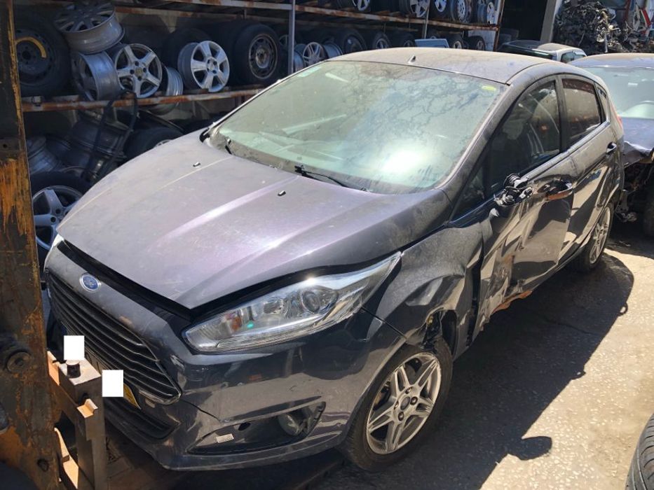 Ford Fiesta Mk6 JA8 1.5 TDCI de 2014 para peças ou inteiro