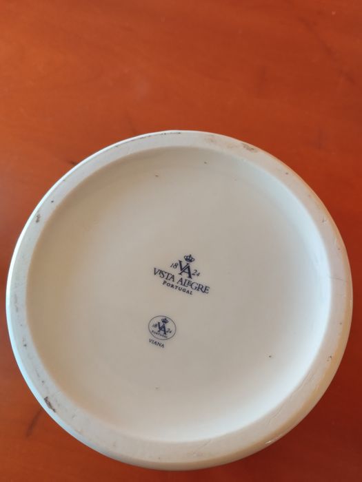 Pote de porcelana Vista Alegre