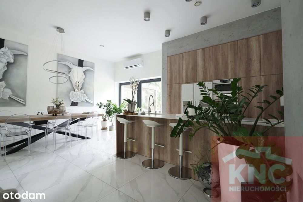 Nowocześnie urządzony dom W Mieście