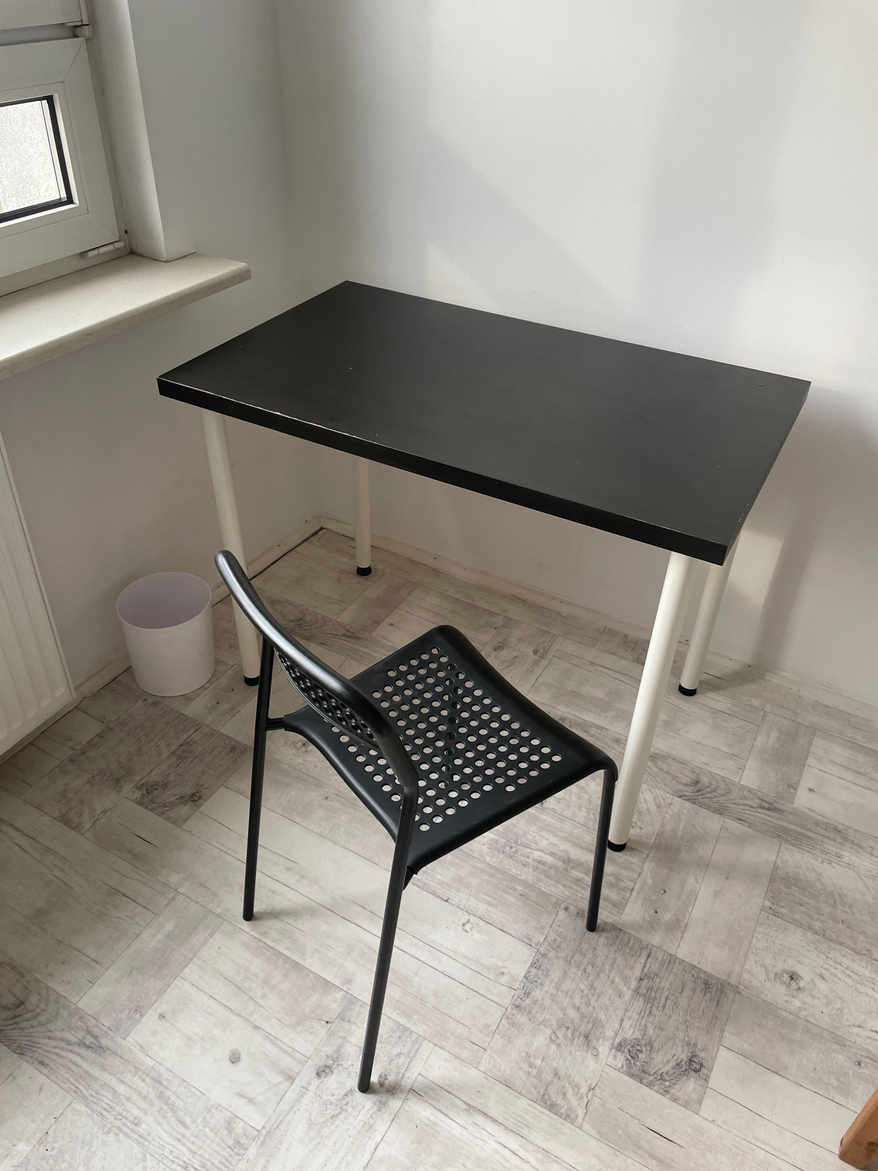 Stolik biurko czarny
