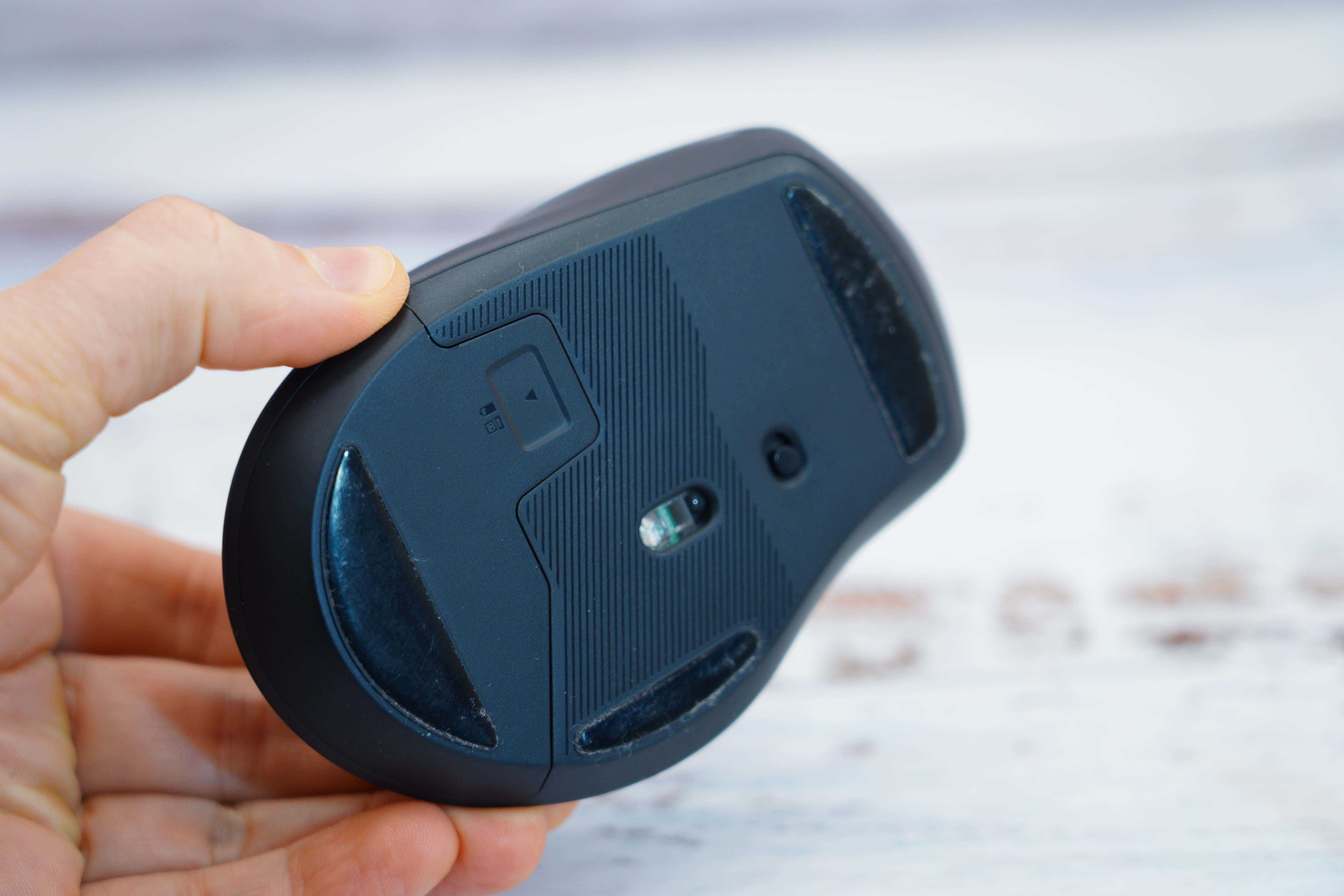 Бездротова ергономічна миша UGREEN 2,4G (4000 DPI)