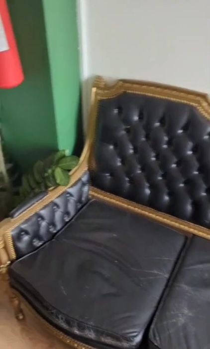 Recheio de barbearia b sofás, rampa de lavagem, móvel de apoio