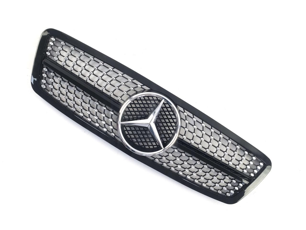 Решетка радиатора Mercedes C-Class W203 2000-2007 Diamond Black