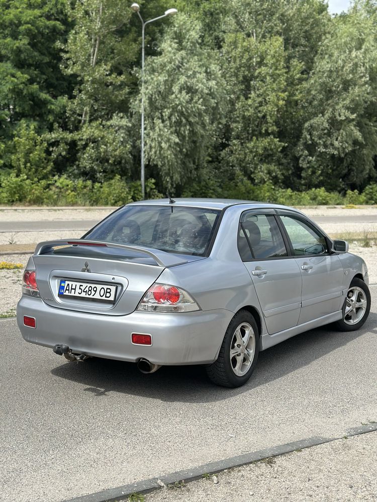 Продам Lancer IX(9) 2.0 на механике