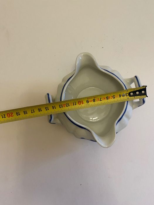 Molheira em louça tradicional de Viana do Castelo pintada a mão